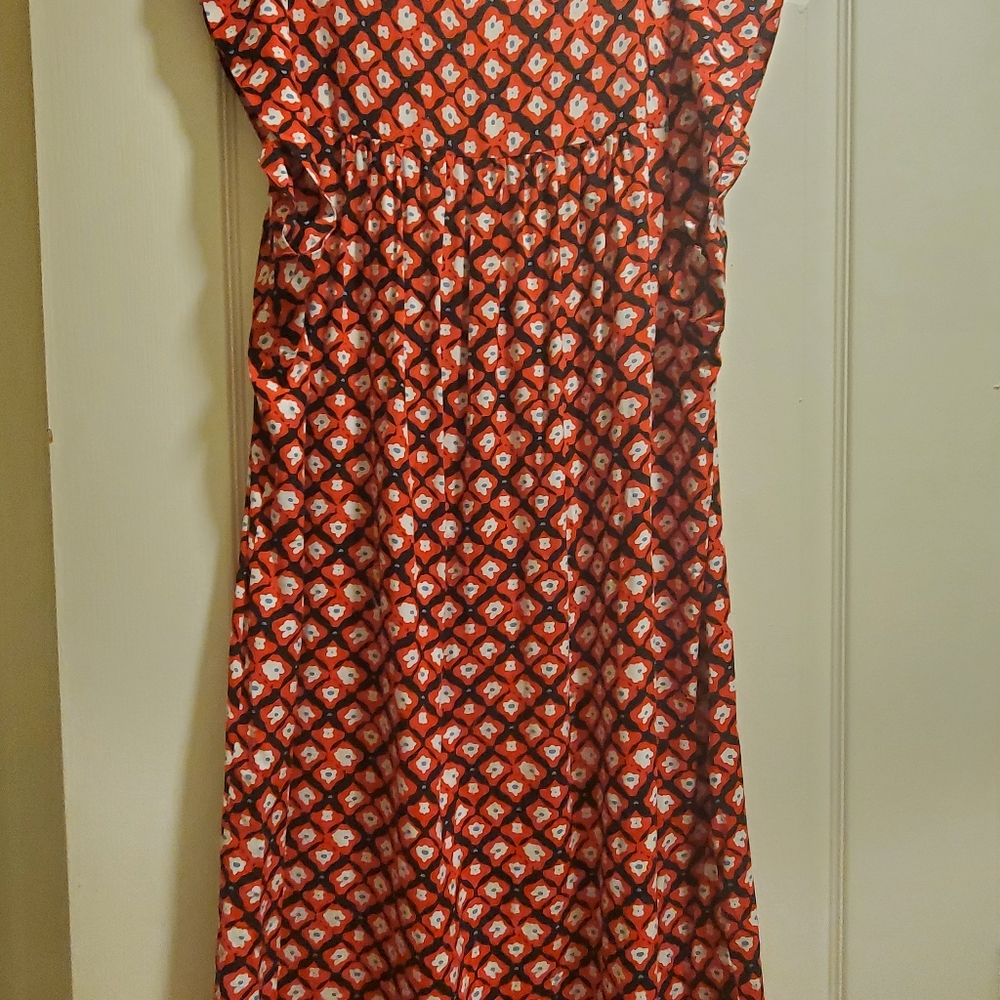 Dress - Picture 2 of 3